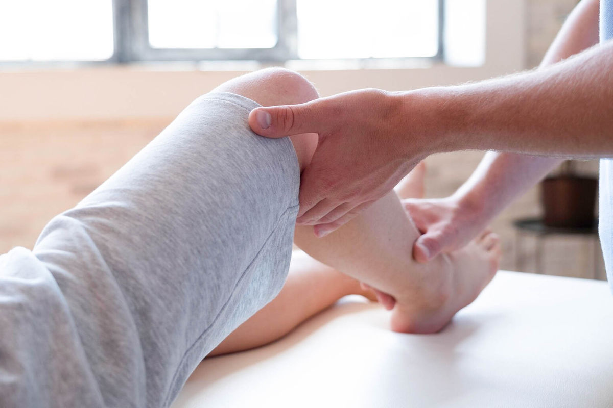 Kaki yang bengkak setelah bekerja seharian